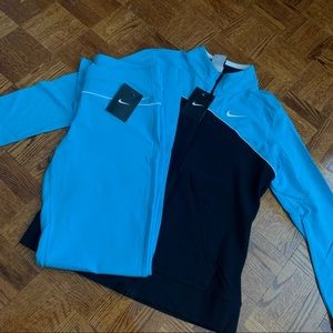 Nike Tracksuit in a girls XL. Never warn, new with tags